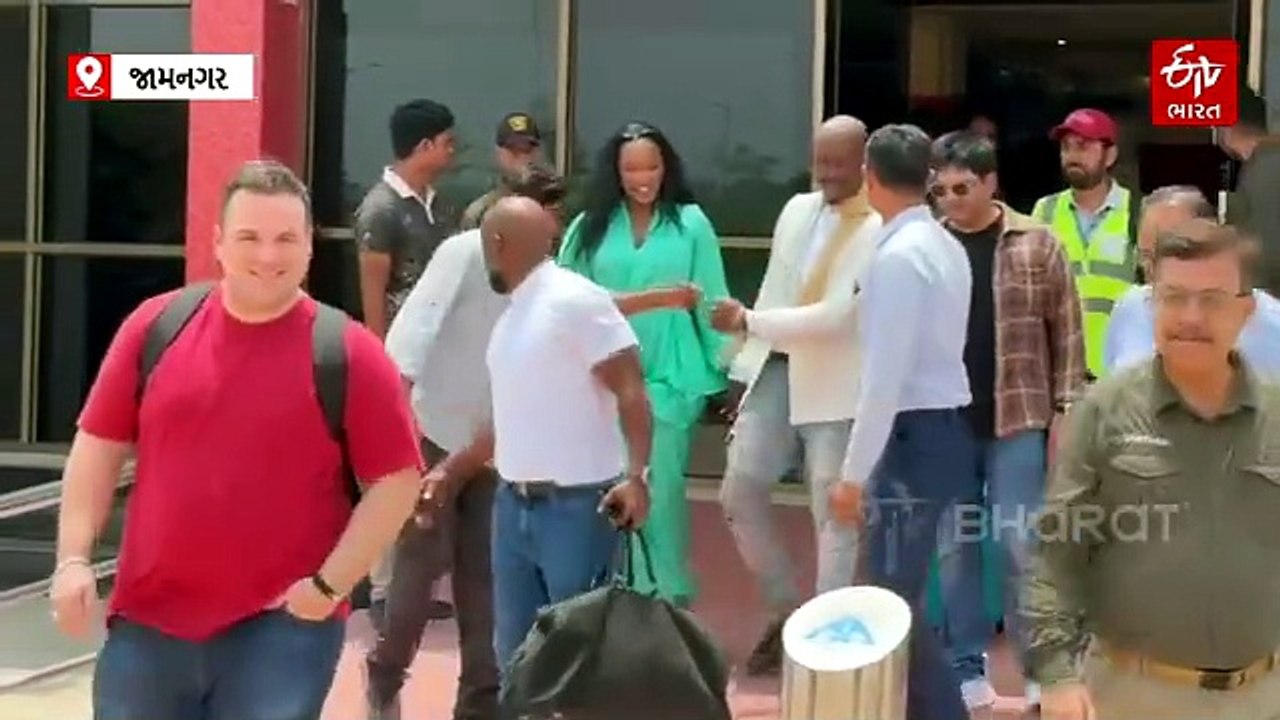 જામનગરમાં ફરી સેલિબ્રિટીનો જમાવડો: 'Fast & Furious' ના 'રોમન પીયર્સ'નું એરપોર્ટ પર ભવ્ય સ્વાગત