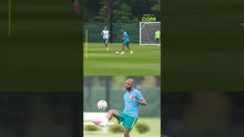 Igor Thiago recebe de Neymar, encobre Weverton, mas joga bola para fora em treino da Seleção