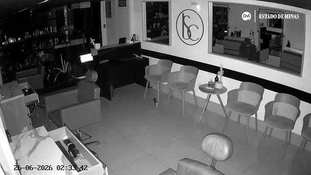 Salão de beleza na Savassi é alvo de furto na madrugada desta sexta (26)