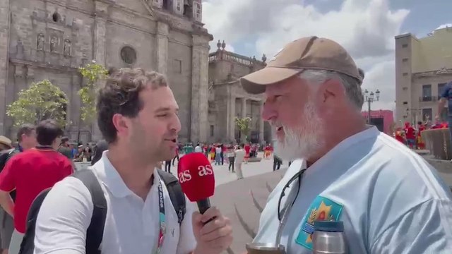 La afición de Uruguay en la previa de enfrentarse a España