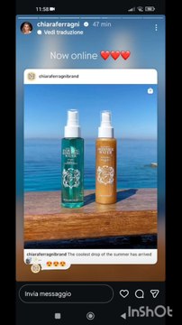 Chiara Ferragni story dalla Grecia il suo brand
