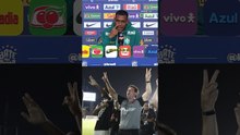 Rayan rasga elogios a Fernando Diniz e brinca: 'Se deixar, me liga quase todo dia'