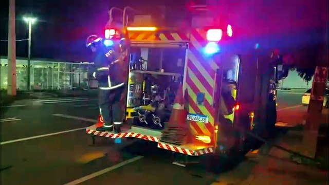 Incêndio de grandes proporções atinge vegetação no Bairro Brasília, em Cascavel