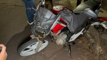 Motociclista fica ferido após colisão com carro no bairro Nova Cidade, em Cascavel