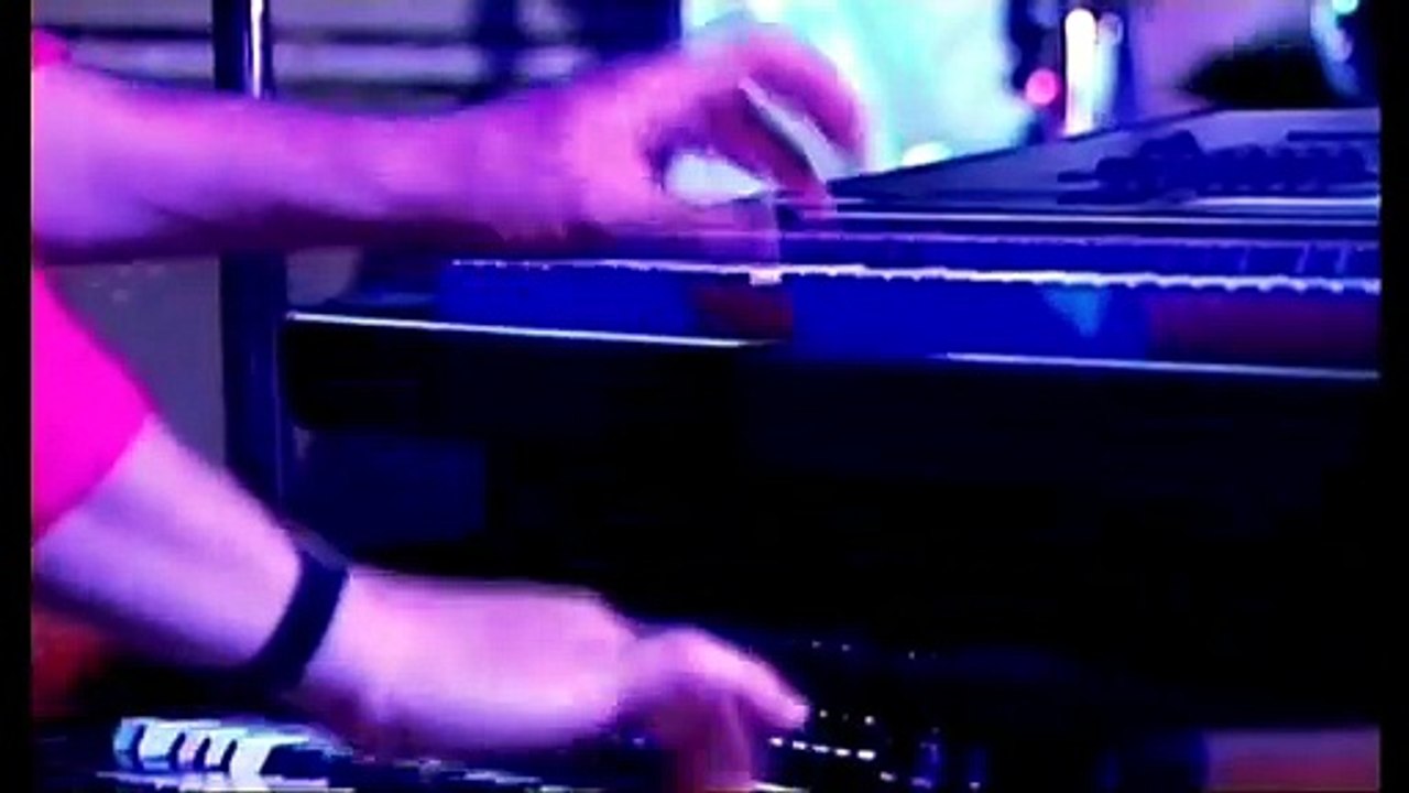Hoochie Coochie Man (Muddy Waters cover) - John Kay & Steppenwolf (live)