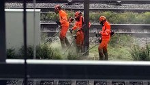 Boss Yelling At Dancing Worker To Stop Cutting Grass