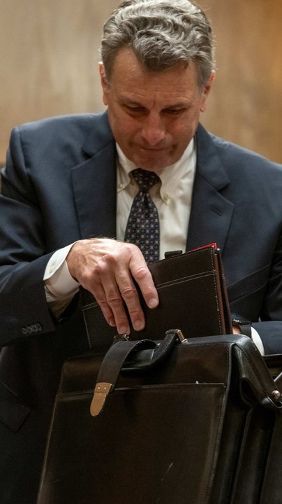 Así expulsó un senador republicano al abogado de Fauci durante una audiencia