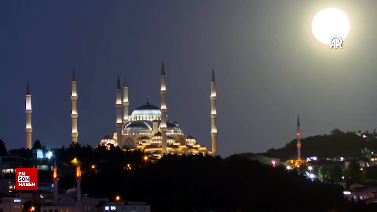 Yurtta dolunay manzaraları görsel şölen oluşturdu