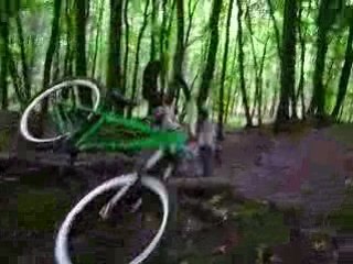 Crash pierre.  glissé {opieum}