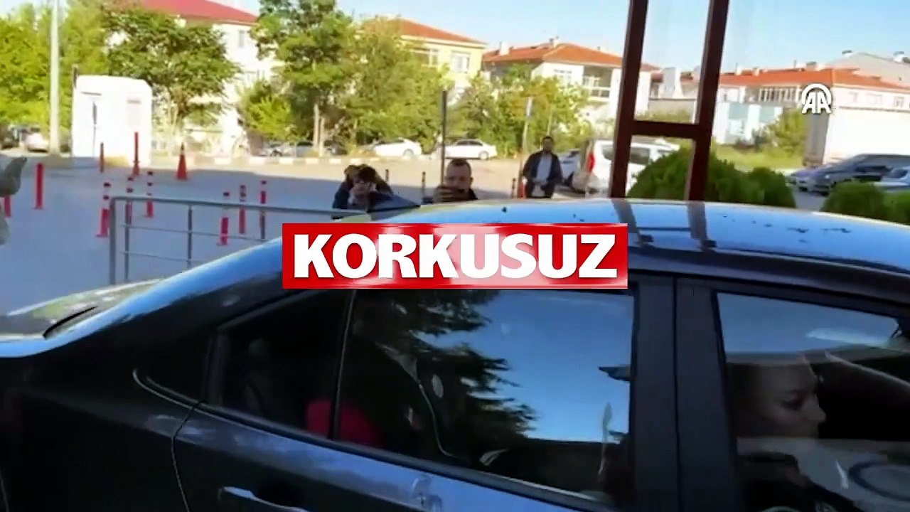 Erdal Beşikçioğlu gözaltında
