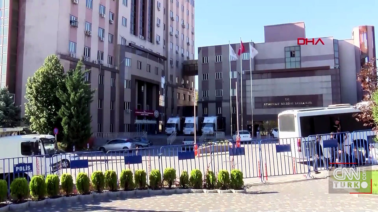 SON DAKİKA.. Ankara Etimesgut Belediyesi'ne operasyon: Erdal Beşikçioğlu gözaltında