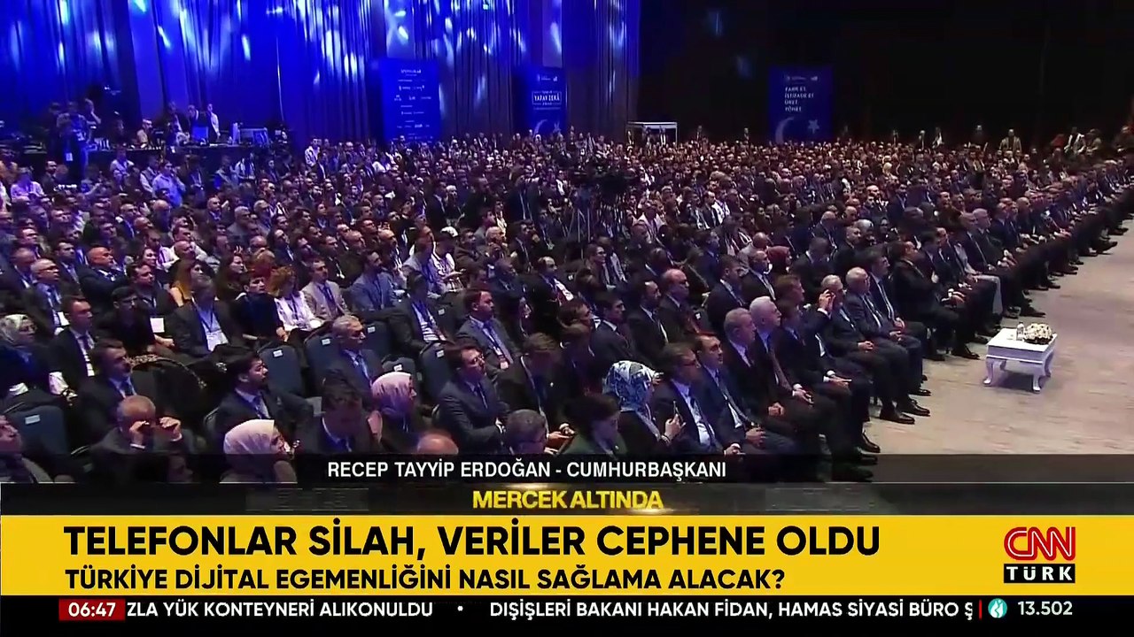 Telefonlar silah, veriler cephane oldu! Türkiye dijital egemenliğini nasıl sağlama alacak?