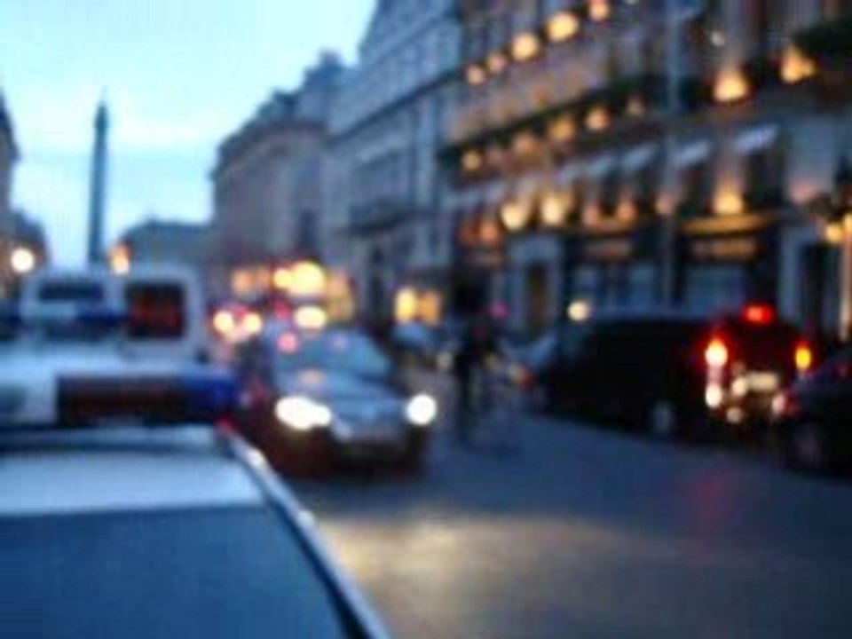 bill sortant de l'hotel le 20/6