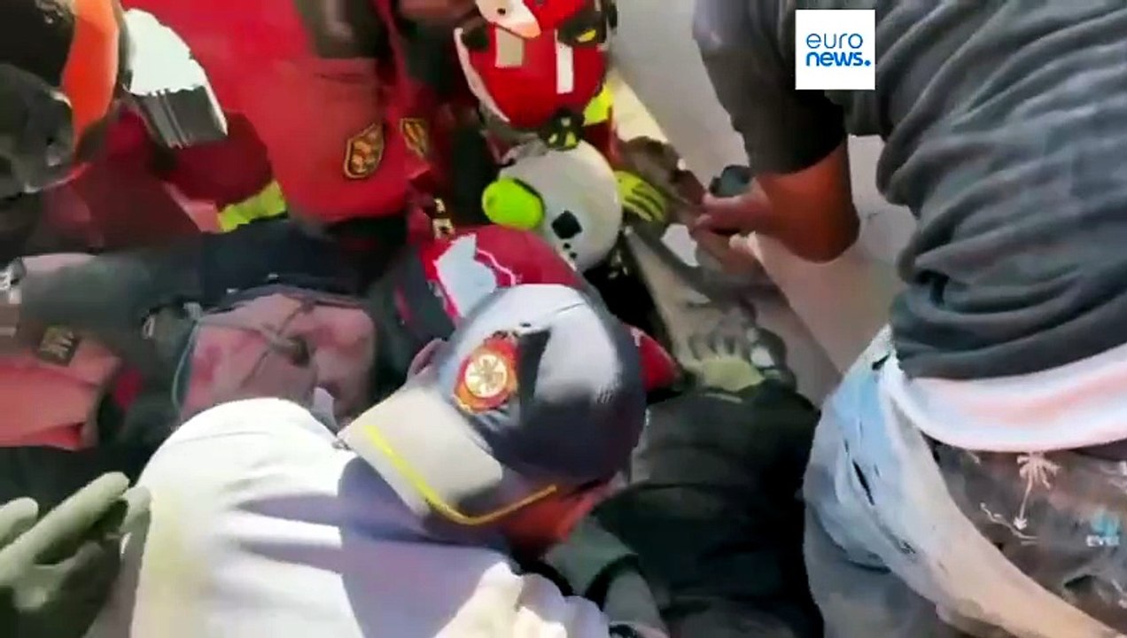 Un homme sauvé des décombres trois jours après le séisme au Venezuela
