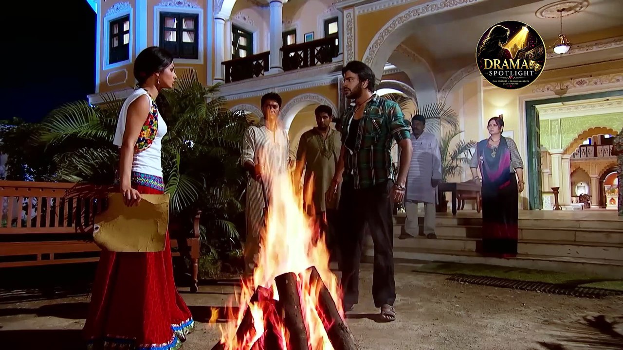 Junoon Aisi Nafrat Toh Kaisa Ishq -Episode 003 - Prithvi se milee Meera