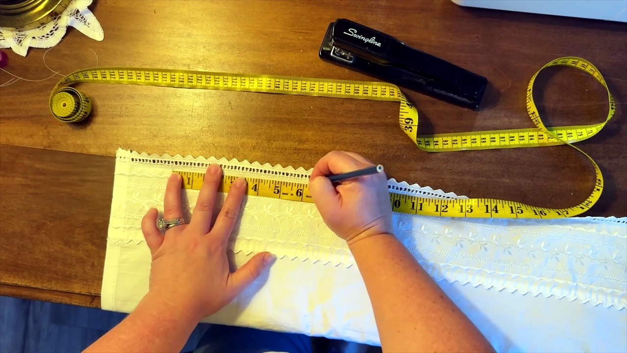 Everyone Will Be Cutting Up Their Shower Curtains When They See This (Genius!)