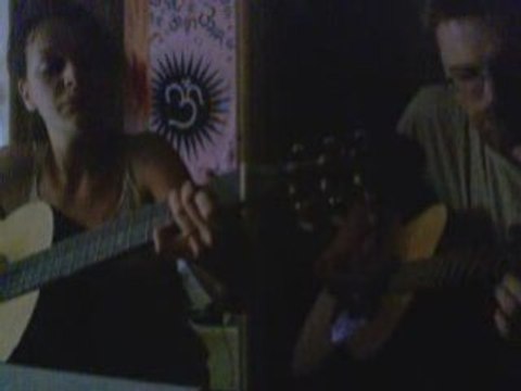 souries malgres tout (accompagné par khye)