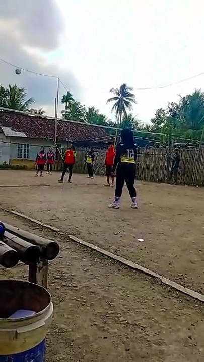“Kemenangan lahir dari latihan, kerja sama, dan keberanian.”