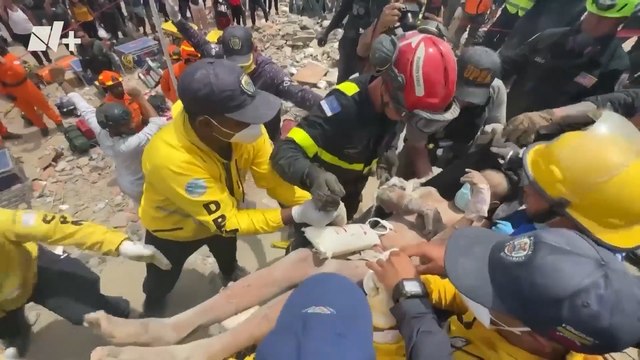 Milagro en Venezuela: rescatan a un padre y a su hijo tras pasar más de 72 horas bajo los escombros