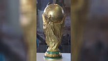 Original World Cup trophy draws huge crowd in Miami