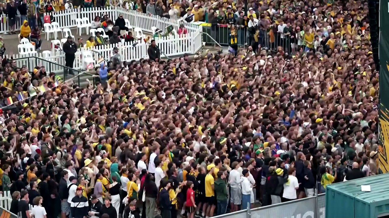 Brisbane’s Southbank was heaving with football fans, as the Socceroos advance to the knock-out stage of the World Cup