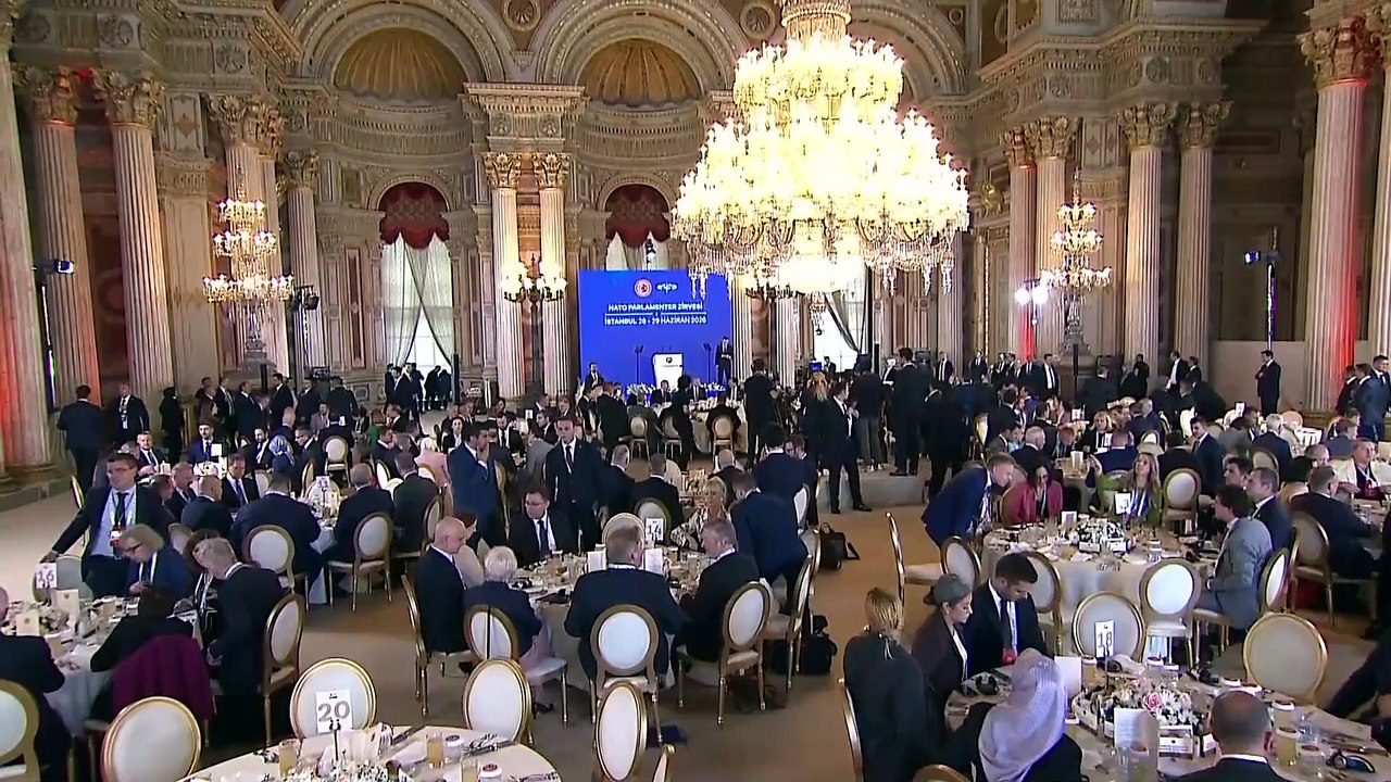 Cumhurbaşkanı Erdoğan: NATO tarihi bir dönemeçten geçiyor