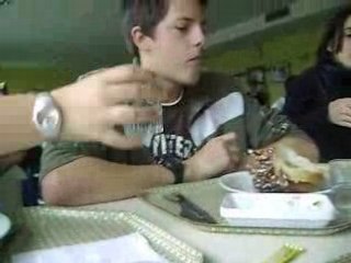 Nous en train de manger