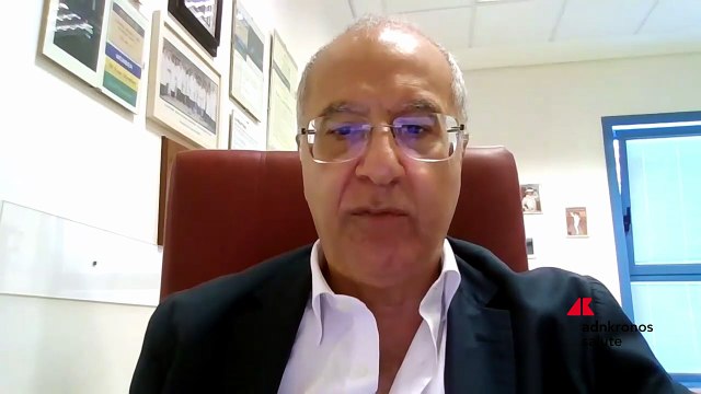Tumori: oncologo Gridelli, ‘immunoterapia in fase precoce riduce rischio di recidive’