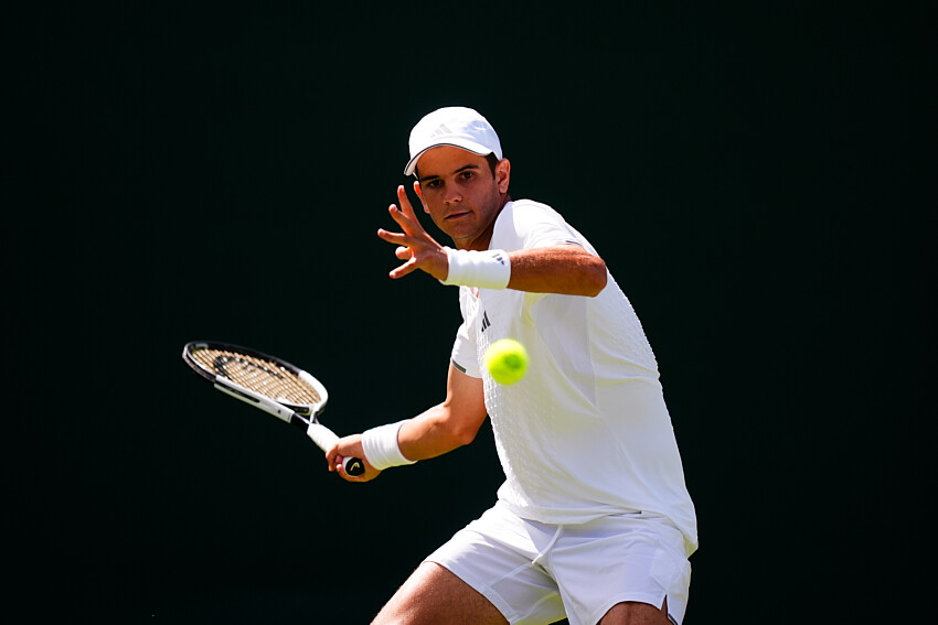 Wimbledon : entrée en lice réussie pour Jodar, qui dispose de Felix Gill sans trembler