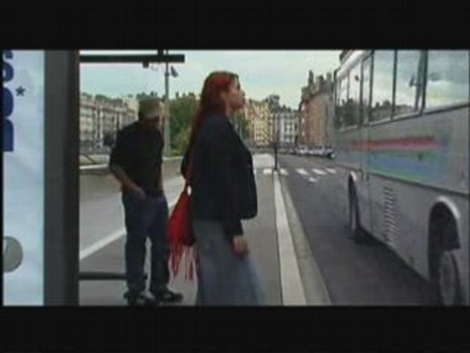 Qu'est-ce qui m'en empèche?... — Nicolas Le Rouzic