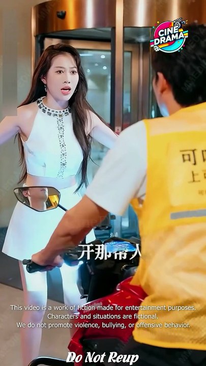 Female CEO Chased by Thugs Begs a Beggar Courier for Help... She Never Expected Him to Be the Hidden War God! 😱🔥 | Full Movie