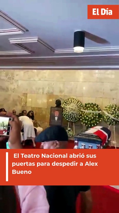 República Dominicana despide a Alex Bueno; artistas asisten y dan último adiós