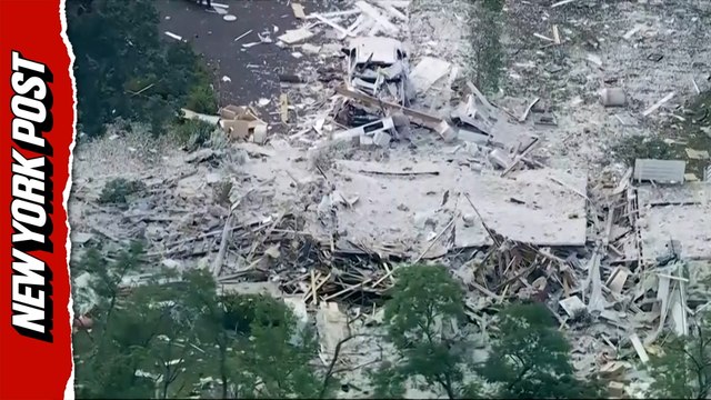 Massive explosion reduces Pennsylvania home to rubble