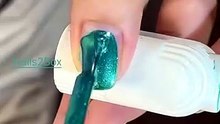 This color just gives off that old money vibe instantly.