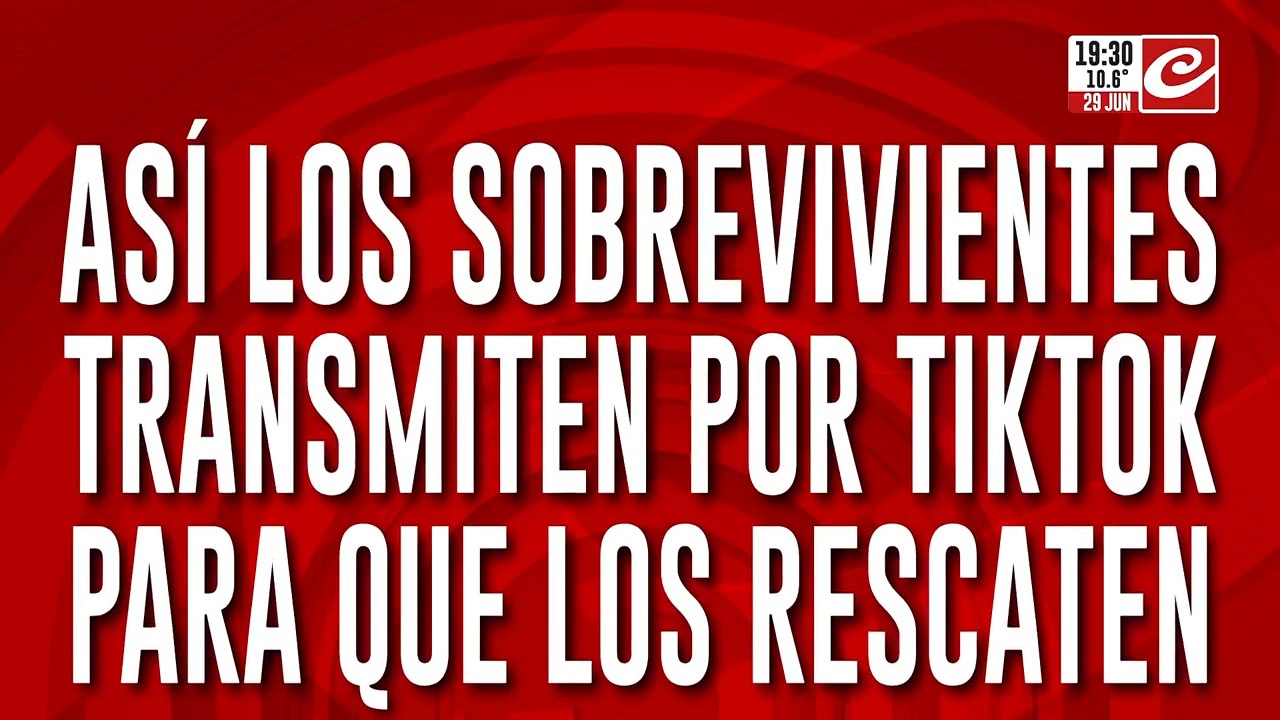 Así los sobrevivientes transmiten por TikTok para que los rescaten