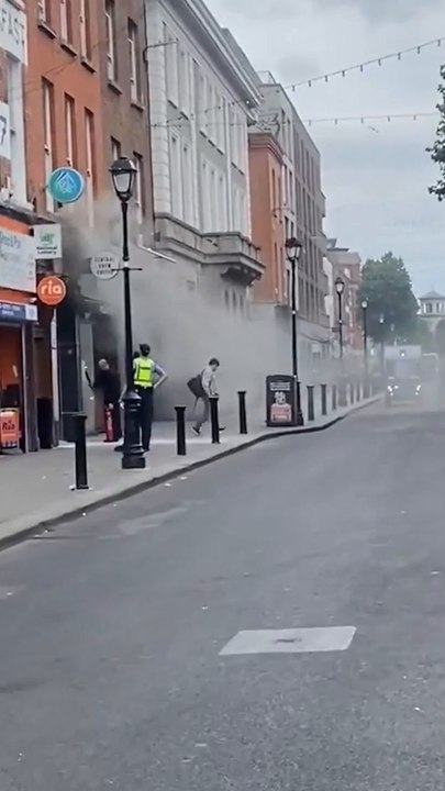 Suspected arson attack sets Dublin mosque ablaze