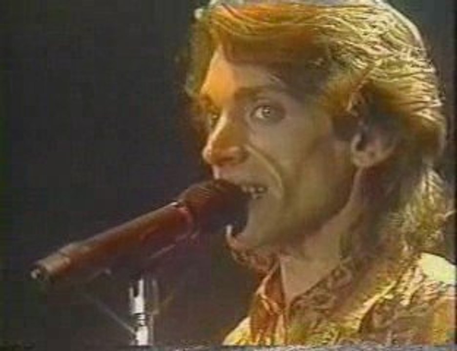 federico moura - una luna de miel en la mano  (live)