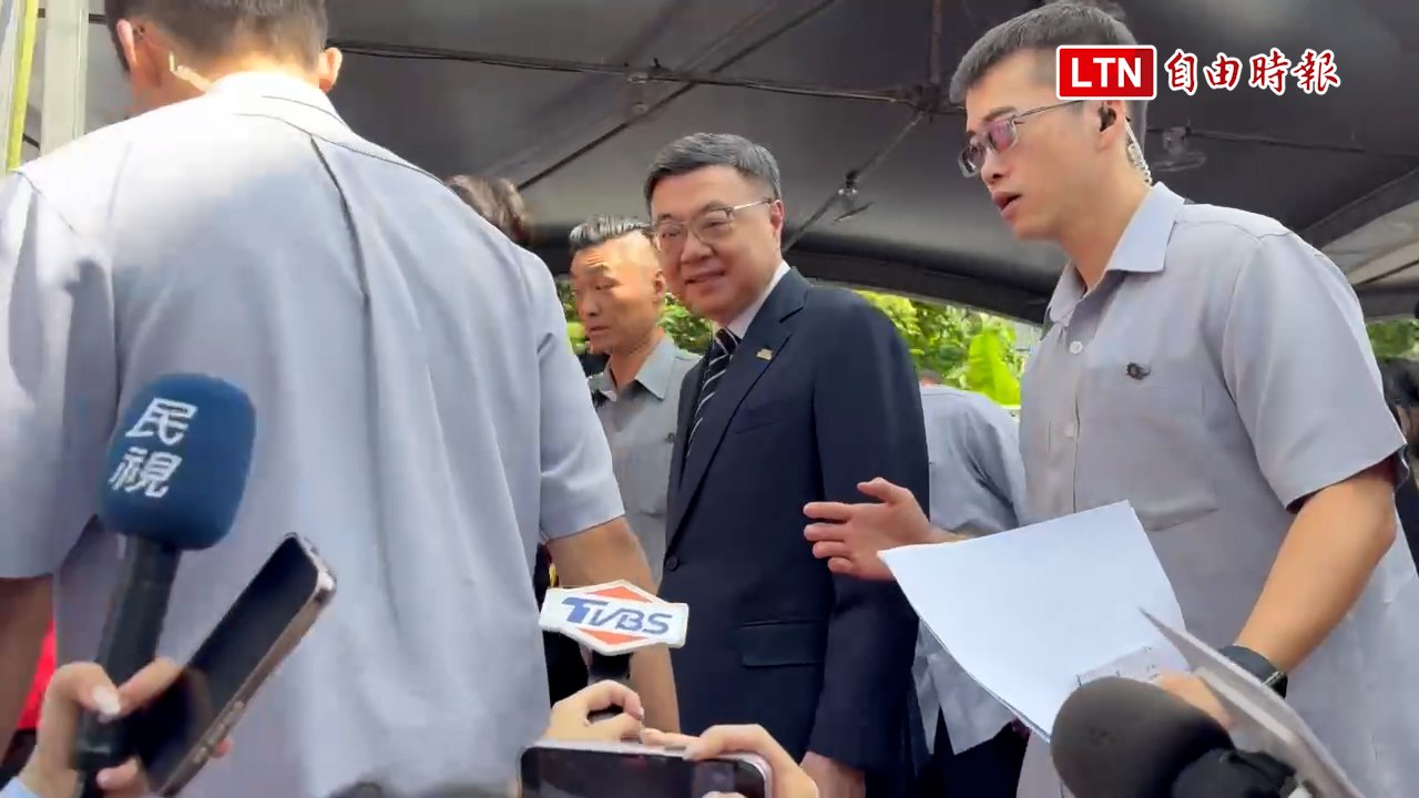 楊珍妮政委職務將停止 卓榮泰：30日完成人事作業