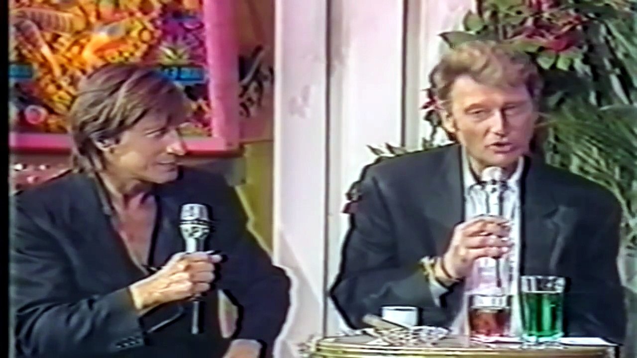 1988 - Johnny Hallyday présent et en interview dans Avis de Recherche consacré à Jacques Dutronc sur TF1 (16 Septembre)