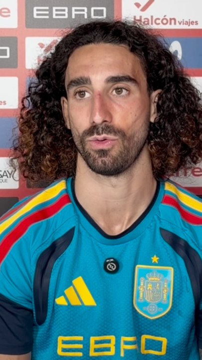 Cucurella, su relación con Mourinho y el intercambio de mensajes durante el Mundial