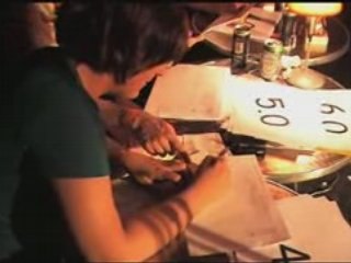 L'air guitar, ou "le culte du rien"