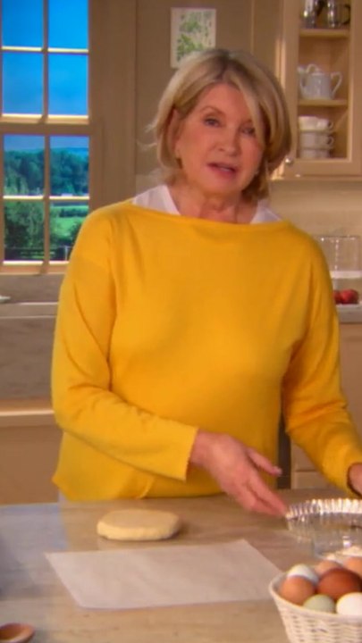 How to Make a Savory Pea and Ham Quiche with Martha Stewart
