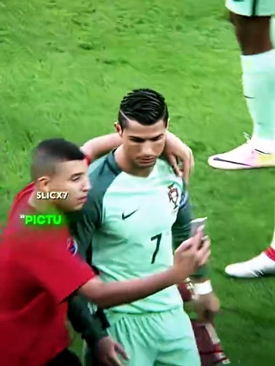 Ronaldo And His Fan ❤️‍😅
