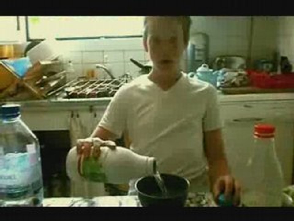 pub milk [amateur]