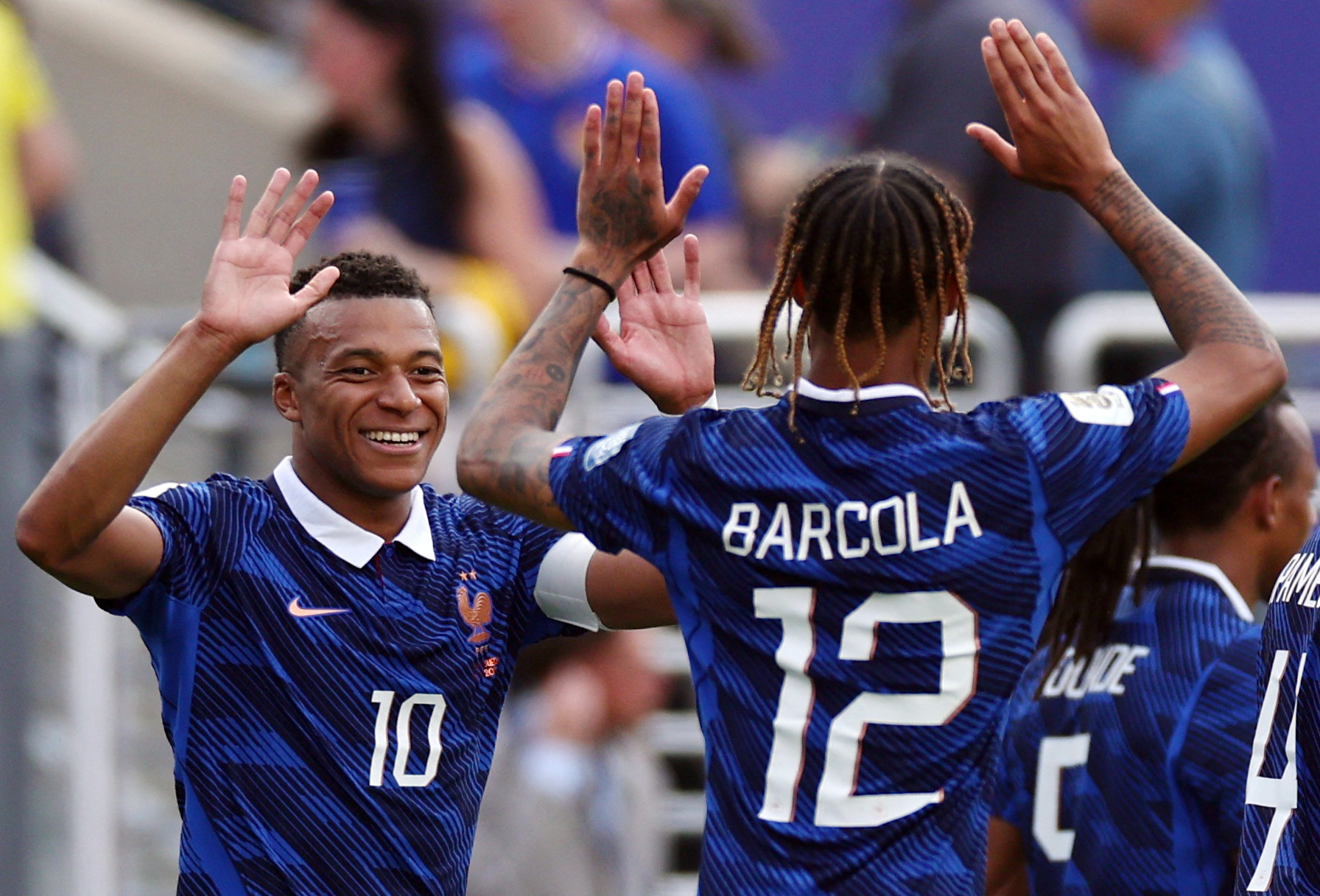 Coupe du Monde 2026 : Sans trembler et avec un doublé de Mbappé, les Bleus qualifiés en 8es après avoir éliminé la Suède