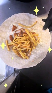 French Tacos Gratiné au Fromage Raclette et au Lardons. #BR3 #Tacos #Food #Foodlover #Frenchfood