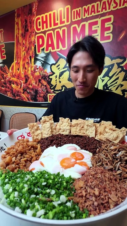 8KG Chili Noodle Challenge! #foodchallenge