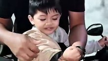 Grey, your jacket is ugly 🤣
