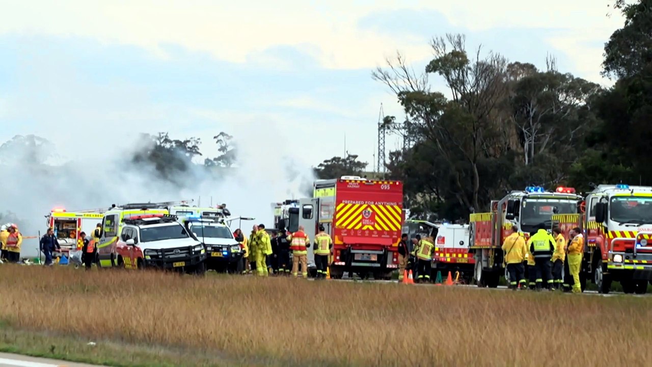 “Miracle” Hume Highway crash leaves multiple vehicles destroyed but no one seriously injured