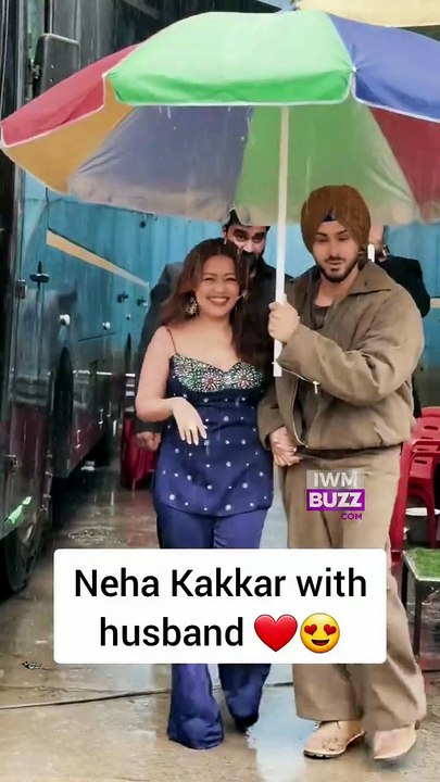 Neha Kakkar and Rohanpreet Singh steal hearts with their adorable chemistry.